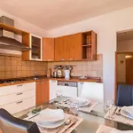 Gorgeous Apartment In Pula With Wifi Pula